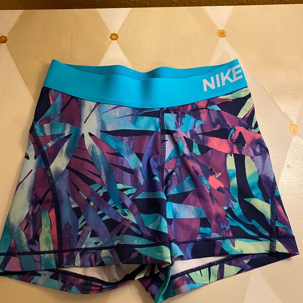 Nike spandex